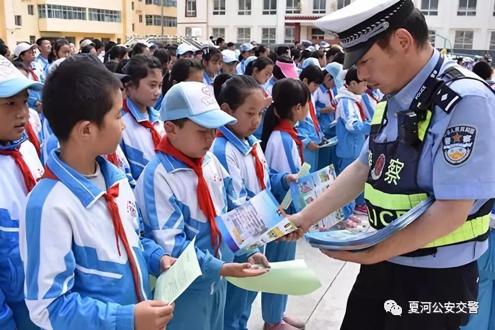 夏河县小学新任领导的教育理念与实践简介