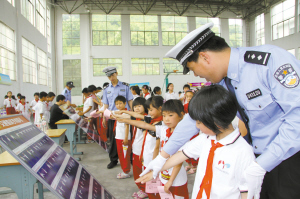 陈溪乡交通新闻，现代化交通体系建设步伐加快